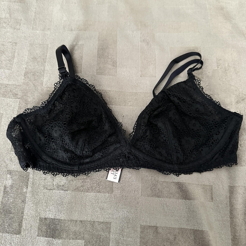 Victoria's Secret Bralette Womens Medium Black Floral Lace Wireless Unpadded‎